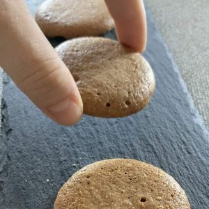 tegole alla nocciola